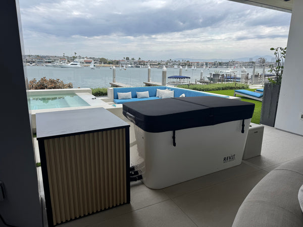 RevX X Tub Acrylic Cold Plunge with LUX 1.5 HP Chiller and Filtration System